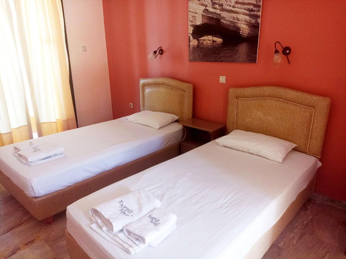 Laganas Beach Hotel Eksteriør billede